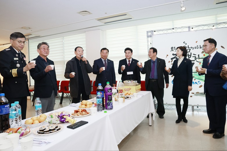 72658939781289e1f6480ad401468894_1770565684_6402.jpg 72658939781289e1f6480ad401468894_1770565684_6402.jpg